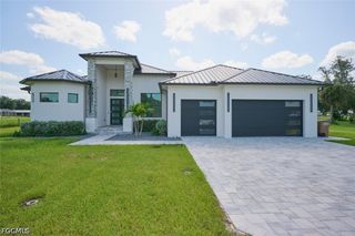 6201 Greenbriar Farms RD, Fort Myers, FL 33905