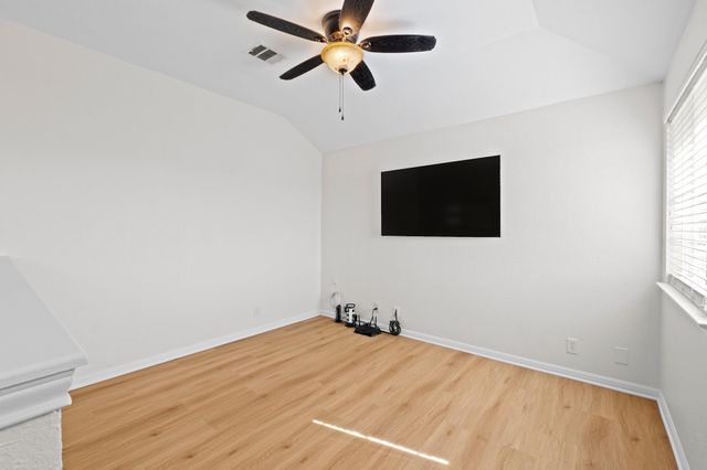 301 Abamillo CT, Hutto, TX 78634