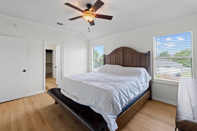 301 Abamillo CT, Hutto, TX 78634