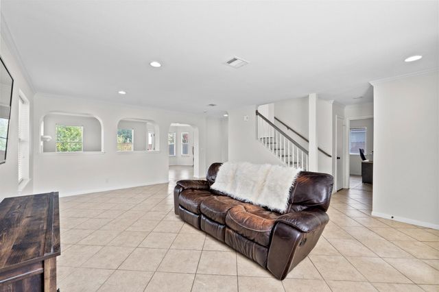 301 Abamillo CT, Hutto, TX 78634