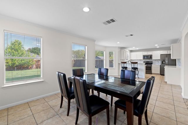 301 Abamillo CT, Hutto, TX 78634
