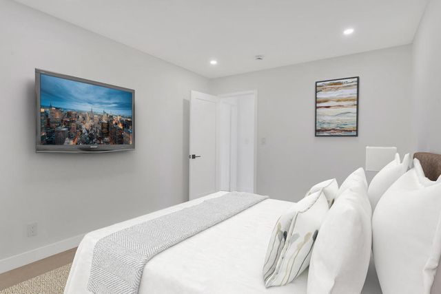 3087 N Biskra Road, Palm Springs, CA 92262