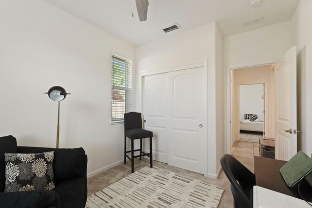 1204 Sirah Ct, Lodi, CA 95242