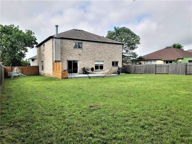 2960 Donnell DR, Round Rock, TX 78664