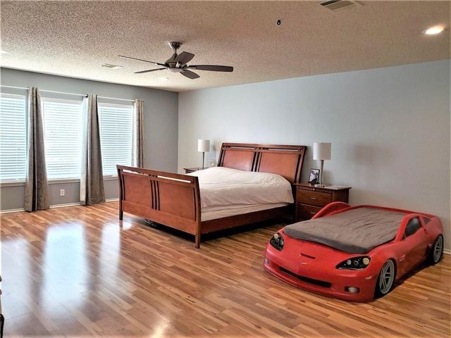 2960 Donnell DR, Round Rock, TX 78664