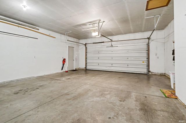 5 Shore Manor Drive, Bristol, IN 46507