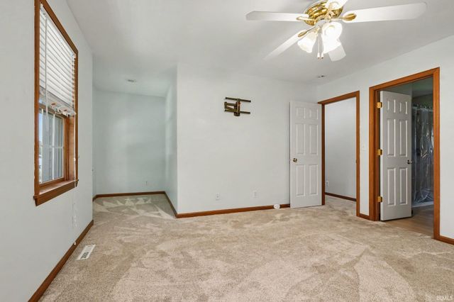 5 Shore Manor Drive, Bristol, IN 46507