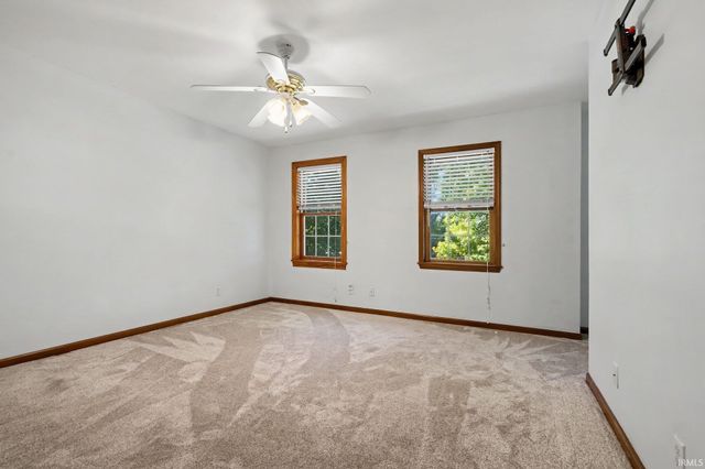 5 Shore Manor Drive, Bristol, IN 46507