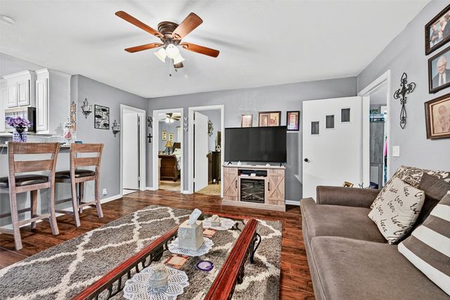 273 Sherman Drive, Pottsboro, TX 75076