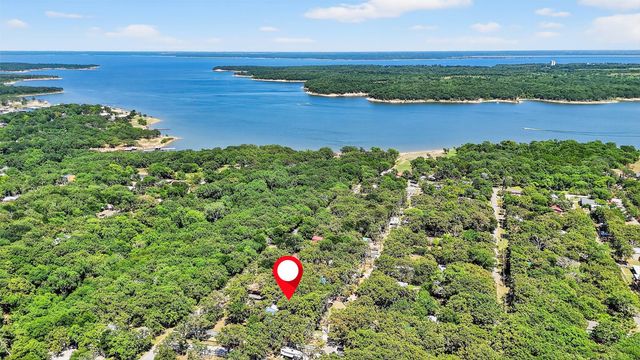 273 Sherman Drive, Pottsboro, TX 75076