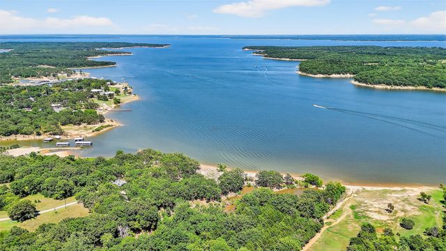 273 Sherman Drive, Pottsboro, TX 75076