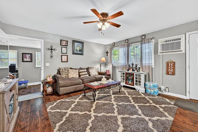 273 Sherman Drive, Pottsboro, TX 75076
