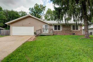 3375 West El Castile Street, Springfield, MO 65807