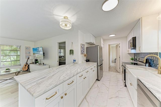 449 W TARPON BOULEVARD NW, Port Charlotte, FL 33952