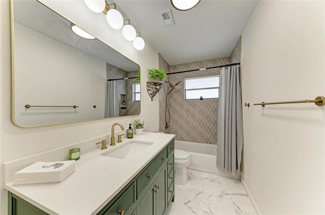 449 W TARPON BOULEVARD NW, Port Charlotte, FL 33952