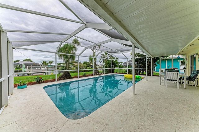 449 W TARPON BOULEVARD NW, Port Charlotte, FL 33952