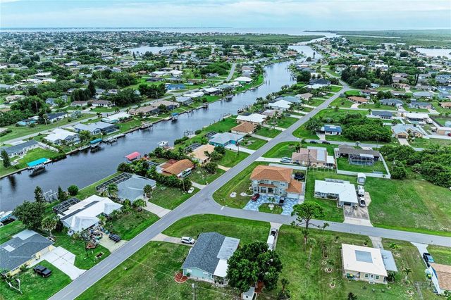 449 W TARPON BOULEVARD NW, Port Charlotte, FL 33952