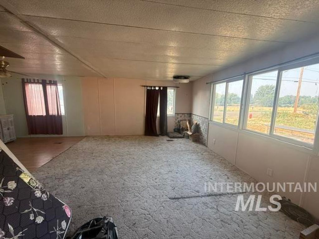 1208 W Galloway, Weiser, ID 83672 photo 3