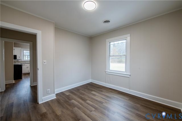 24812 River Rd, Dinwiddie, VA 23803