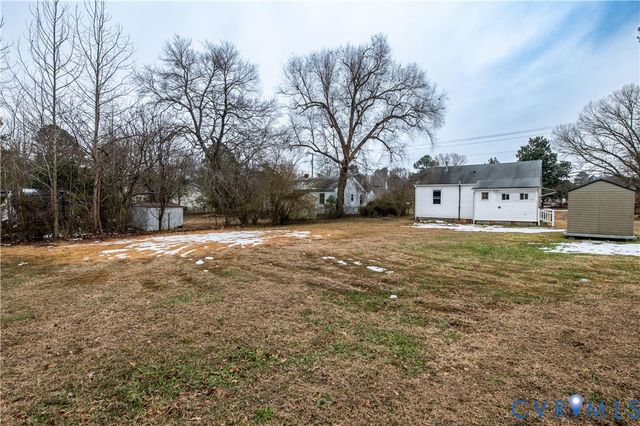 24812 River Rd, Dinwiddie, VA 23803