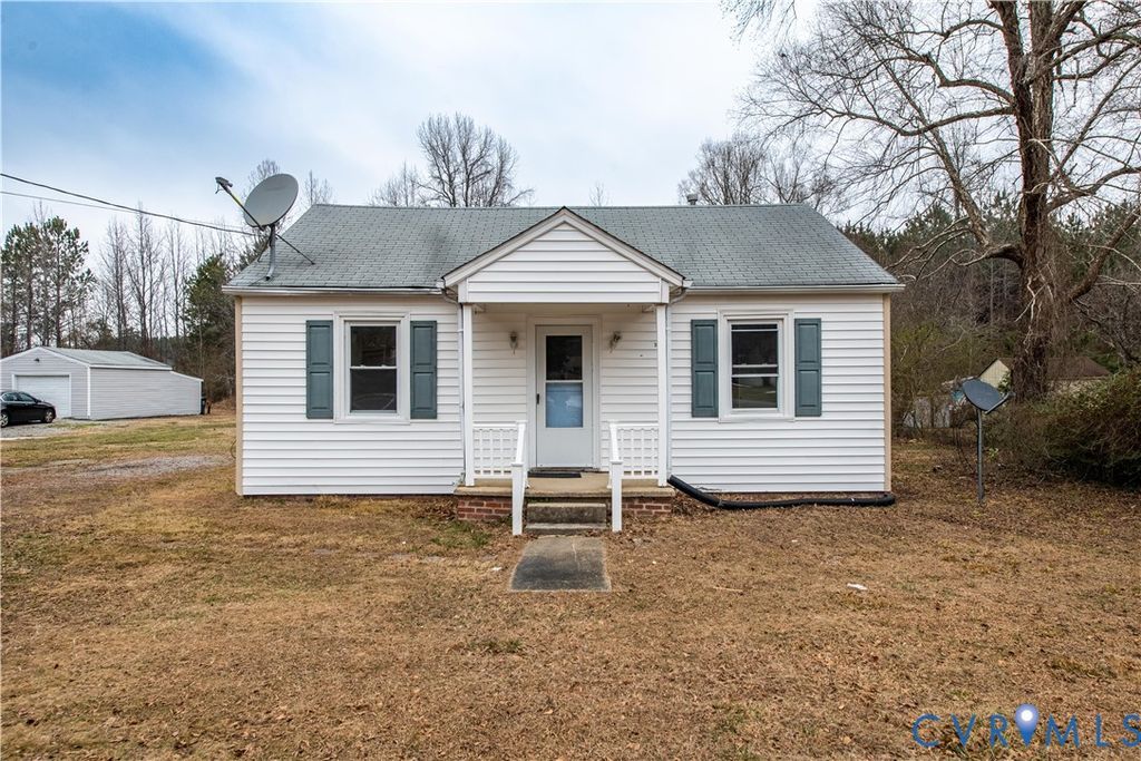 24812 River Rd, Dinwiddie, VA 23803