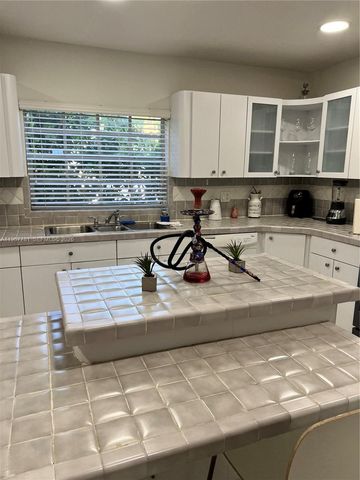 6284 SW 26th St, Miami, FL 33155