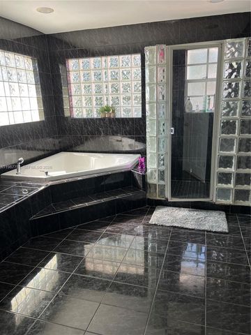 6284 SW 26th St, Miami, FL 33155