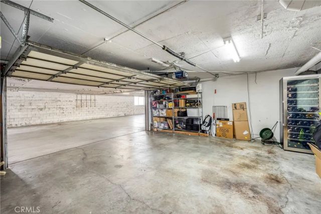 4374 Ventura Canyon 6, Sherman Oaks, CA 91423