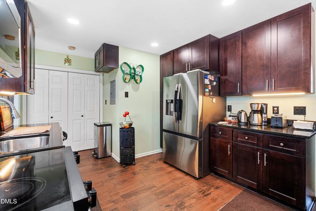 104 Iron Kettle Court, Knightdale, NC 27545