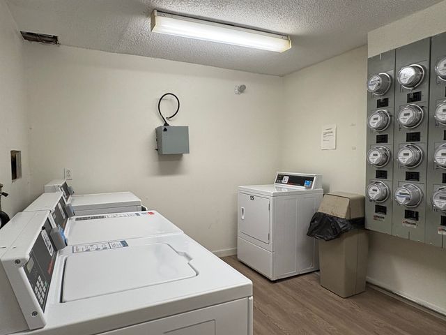 8 Saint James Pl Apt 803, Nashua, NH 03062