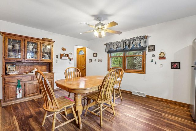 1425 Erin LANE, Waukesha, WI 53188