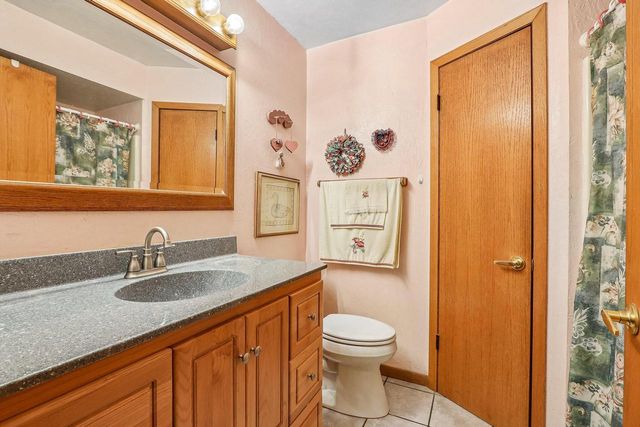 1425 Erin LANE, Waukesha, WI 53188