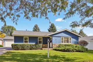 1425 Erin LANE, Waukesha, WI 53188