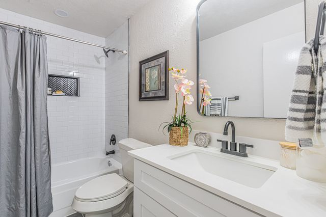 7101 Shadow Bend Drive, Fort Worth, TX 76137