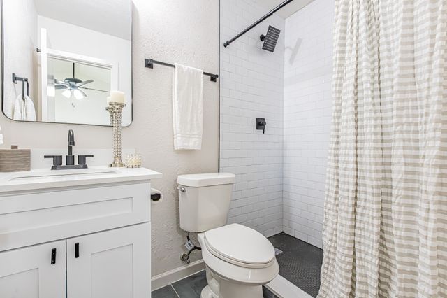 7101 Shadow Bend Drive, Fort Worth, TX 76137