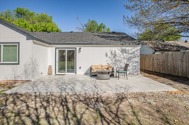 7101 Shadow Bend Drive, Fort Worth, TX 76137