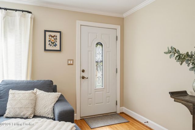 959 Thruston Dr, Louisville, KY 40217