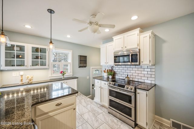 959 Thruston Dr, Louisville, KY 40217