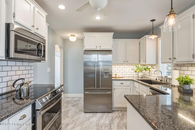 959 Thruston Dr, Louisville, KY 40217