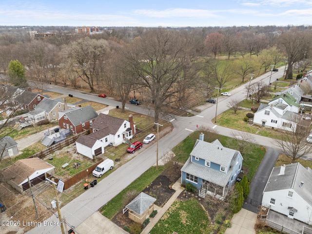 959 Thruston Dr, Louisville, KY 40217