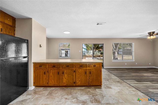 1228 Meadow Drive, Killeen, TX 76549