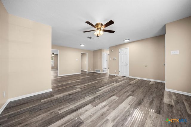 1228 Meadow Drive, Killeen, TX 76549