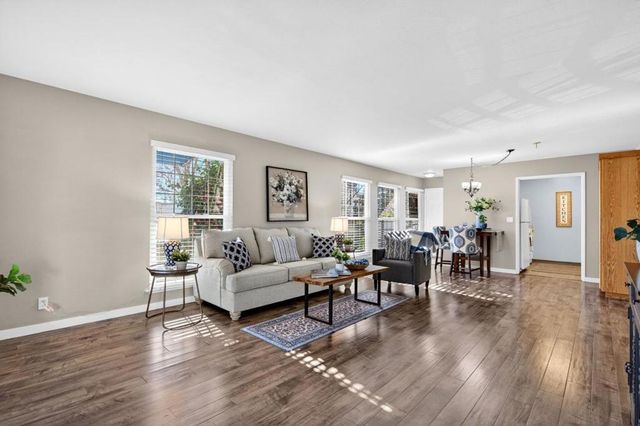 1910 Mount Vernon Court 10, Mountain View, CA 94040