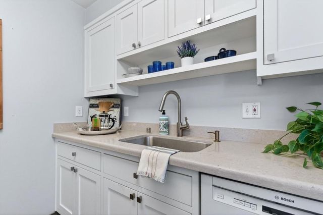 1910 Mount Vernon Court 10, Mountain View, CA 94040