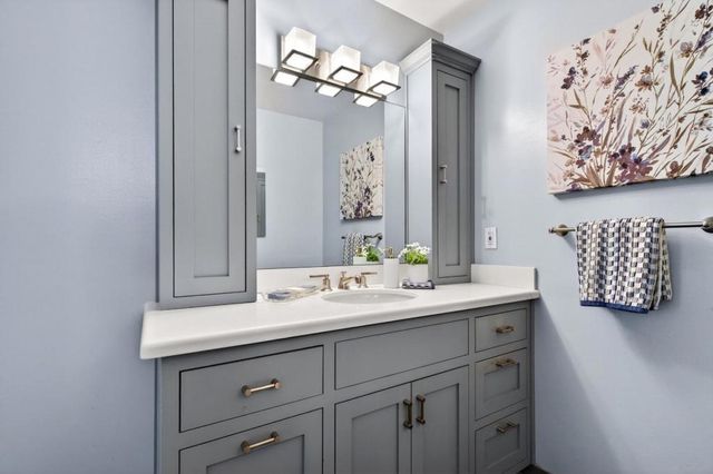 1910 Mount Vernon Court 10, Mountain View, CA 94040