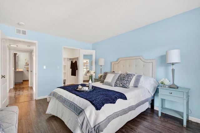 1910 Mount Vernon Court 10, Mountain View, CA 94040