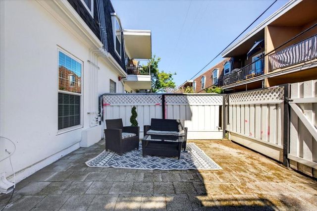 1910 Mount Vernon Court 10, Mountain View, CA 94040