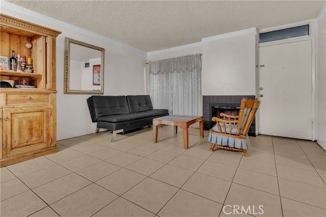 5915 Stafford Avenue K, Huntington Park, CA 90255