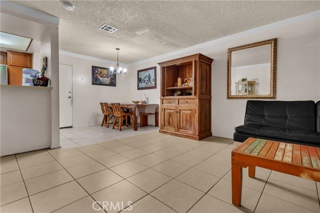 5915 Stafford Avenue K, Huntington Park, CA 90255