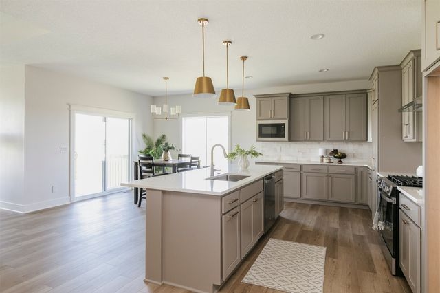 1350 NW Linda Lane, Waukee, IA 50263